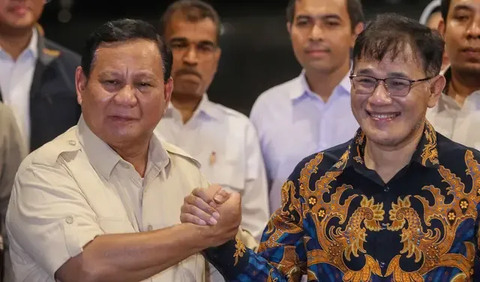 Di kesempatan sama, Prabowo sangat menghargai kedatangan Budiman. Kata dia, banyak pemikirannya yang sama dengan mantan aktivis pro demokrasi itu.