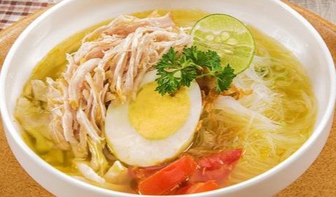 1. Soto Ayam