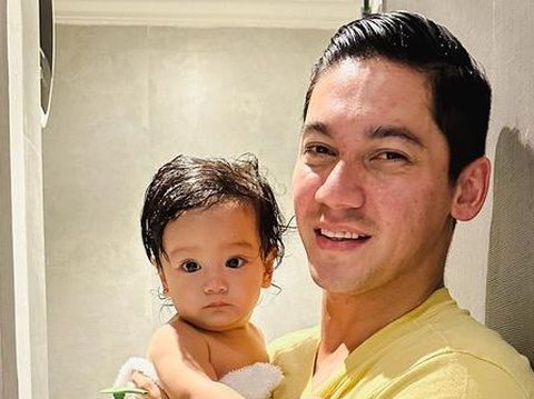 10 Potret Terbaru Baby Faleia Anak Franda dan Samuel Zylgwyn, Cantik dan Gemesin Banget!