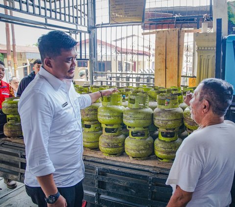 Elpiji 3 Kg Dikeluhkan Langka Oleh Warga, Bobby Nasution Gercep Sidak Pangkalan Gas