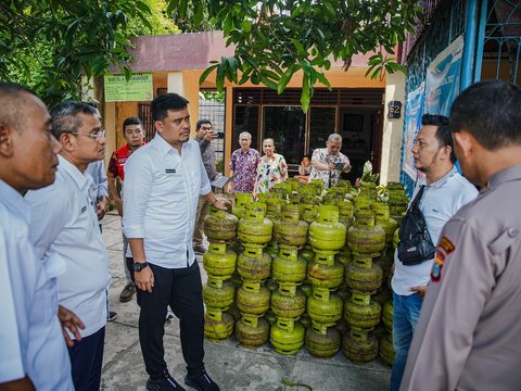 Elpiji 3 Kg Dikeluhkan Langka Oleh Warga, Bobby Nasution Gercep Sidak Pangkalan Gas