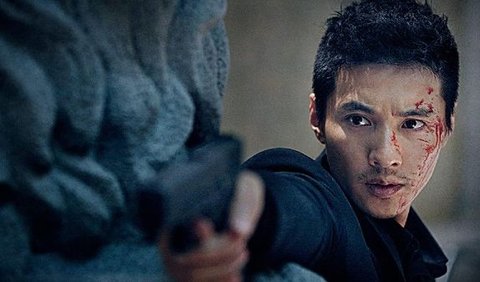 Cha Tae Sik (Won Bin) memiliki sebuah toko gadai di tempat yang kumuh. Ia harus menyelamatkan seorang gadis yang diculik gembong narkoba setelah ibunya terlibat kasus pencurian narkoba.