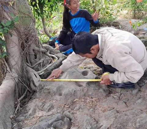 Potret Batu Dakon Zaman Megalitikum di Banyuwangi, Ada di Kawasan Sekolah