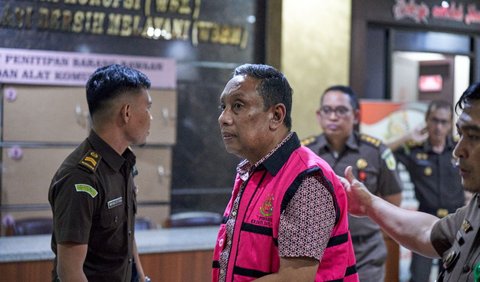 Penetapan tersangka Faisal setelah penyidik menemukan minimal dua alat bukti sah sebagaimana yang diatur dalam pasal 184 ayat (1) KUHAP.