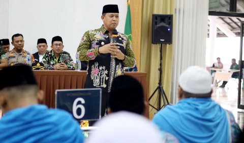 PKS Bekasi sudah mengirimkan surat dan berkomunikasi dengan Plt Wali Kota tetapi tetap tidak memberikan izin penggunaan  stadion.