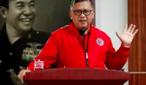 Ia mengatakan, angkara murka itu bisa diluluhlantahkan ketika kesatria menyatu dengan Punokawan yang merupakan simbol rakyat miskin atau Wong Cilik yang diperjuangkan oleh PDIP.