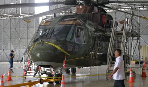 Lantas bagaimana perjalanan kasus korupsi Helikopter AW-101 yang menyeret Irfan Kurnia Saleh alias Jhon Irfan Kenway selaku Direktur PT Diratama Jaya Mandiri, perusahaan swasta yang mengatur pengadaan helikopter tersebut.