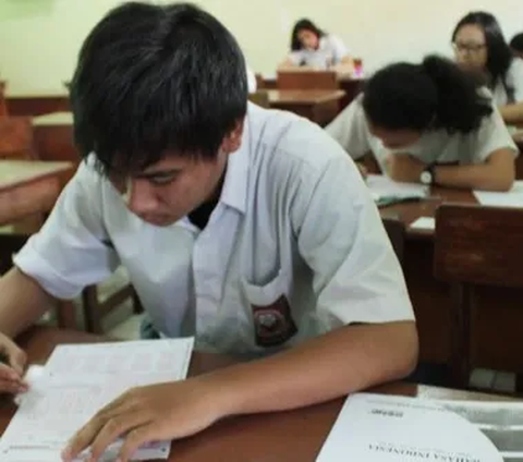 Ganjar Pranowo: Sekolah Kita Itu Bikin Stress, Padahal Harusnya Menyenangkan