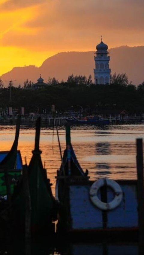 Berkunjung ke Desa Wisata Ulee Lheue, Berwisata Sambil Mengenang Bencana Tsunami Aceh