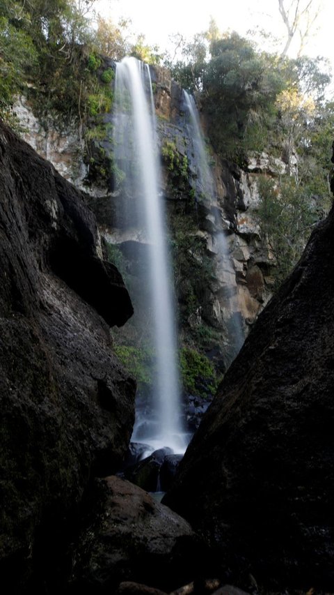 Pada tahun 1984 UNESCO telah menetapkan air terjun ini sebagai warisan dunia. Kawasan wisata alam Puerto Iguazu juga terdapat 275 air terjun termasuk Air Terjun Iguazu yang eksotis.