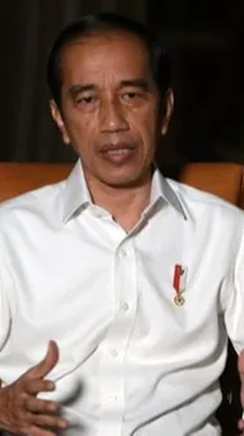 Bangga Produk Lokal, Jokowi Pesan Kemeja Putih Buatan Pelajar SMKN 4 Jambi
