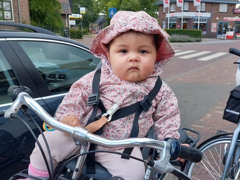 10 Foto Terbaru Baby Nova Anak Gracia Indri Punya Pipi Chubby, Imut dan Bikin Gemas!