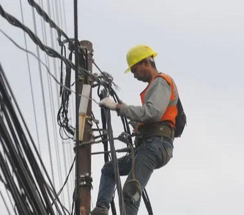 Penataan Kabel Kusut di Jakarta, Apa Harus Tunggu Korban lagi?