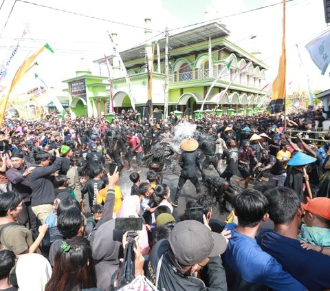 Meriahnya Ritual Kebo-keboan Alas Malang, Wujud Kekuatan Budaya Banyuwangi