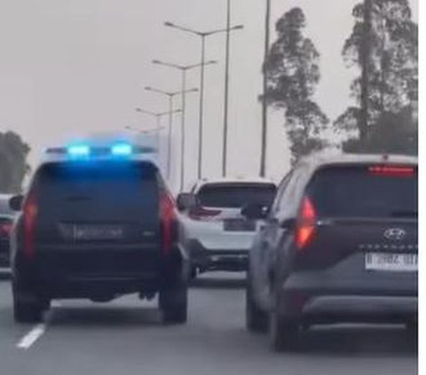 Viral Aksi Pengemudi Pajero Berpelat Polisi Ugal-ugalan di Tol PIK, Pepet Mobil Lain