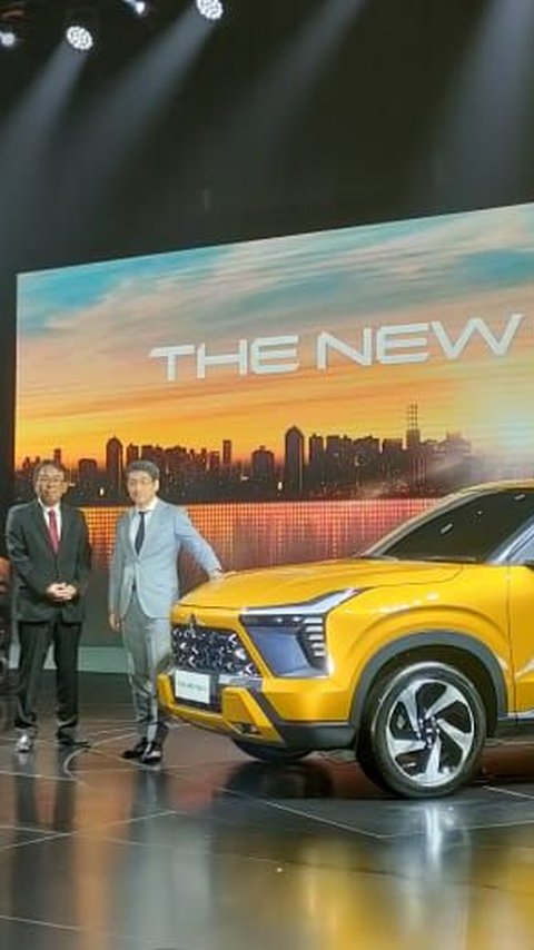 Pertama di dunia, Mitsubishi Motors Memamerkan Model Produksi New SUV di Jakarta, Senin (31/7).