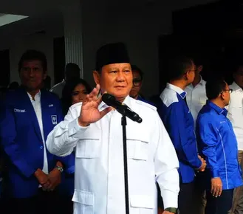 'Main Cantik', Trik Prabowo Geser Ganjar dari Puncak Elektabilitas Capres 2024