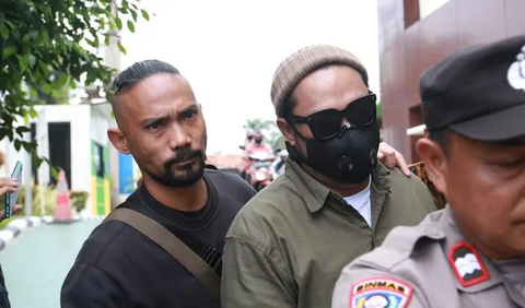 Polisi saat ini telah menjadwalkan pemeriksaan terhadap saksi dalam hal ini, saksi terlapor maupun saksi ahli dan saksi yang diajukan pelapor.