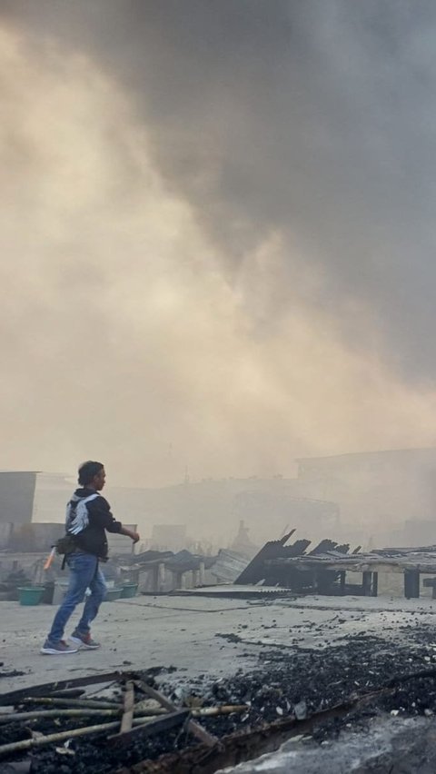 Sahabat Ganjar Kirim Sembako ke Korban Kebakaran di Penjaringan Jakarta