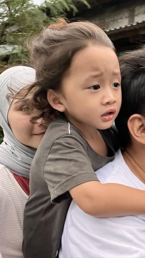 Potret Ultah ke-3 Kama Anak Zaskia Adya Mecca, ini Foto Terbarunya yang Makin Gemesin!