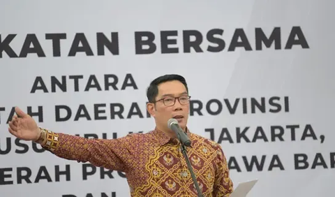 Lebih lagi, Golkar juga menegaskan posisi politik berkoalisi bersama PAN dan PPP di Koalisi Indonesia Bersatu. Sehingga, kata Lodewijk, Golkar belum pindah ke lain hati.