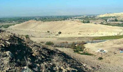 Pada 2006, penggalian arkeologis baru dimulai di situs yang disebut Tall el-Hammam, sebuah lokasi yang menghadap lembah Sungai Yordania. Situs ini berada 14 kilometer dari Laut Mati. Penggalian dipimpin Steven Collins, yang menyatakan situs ini cocok dengan penggambaran Sodom di dalam Alkitab.