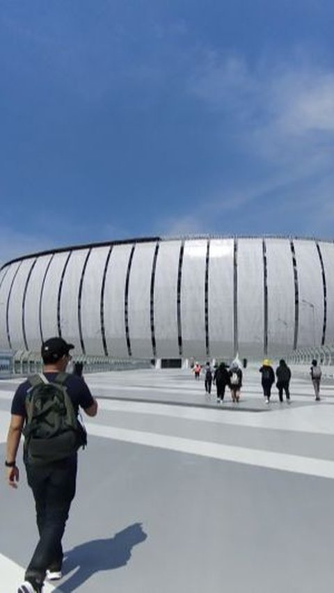 Heboh Renovasi JIS, Ini Rumput Stadion Sepakbola Standar FIFA