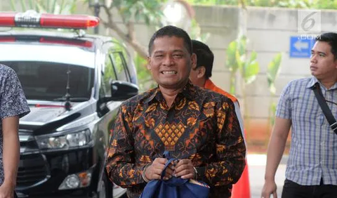 Komisi Pemberantasan Korupsi (KPK) akan melelang barang rampasan dari mantan Pegawai Negeri Sipil (PNS) Pengadilan Negeri Jakarta Utara (PN Jakut) Rohadi.