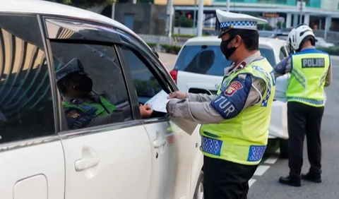 Selain itu, Irjen Firman juga meminta agar DPR juga tidak berharap denda tilang menjadi bagian prioritas PNBP.