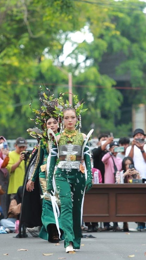 Rangkaian BEC diawali parade Ethno Wear (5/7), Geopark Expo (7-8 Juli), muhibah budaya (7 Juli), dipuncaki parade kostum karnaval BEC (8/7), ditutup dengan awarding pemenang BEC (9 Juli).