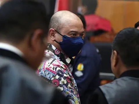 Banding Ditolak, Teddy Minahasa Tetap Dipenjara Seumur Hidup