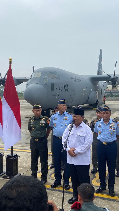 Prabowo Kandangkan Seluruh Pesawat Hercules C-130B