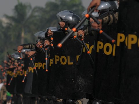 Tak Ada Ampun, Satpol PP Terekam Minum Miras Saat Jaga Malam Dipecat!