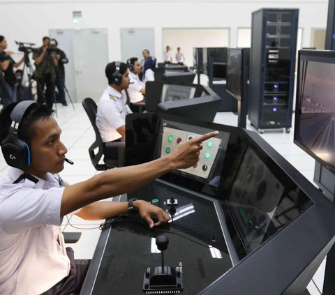 Penampakan Fasilitas Simulator untuk Latih Masinis LRT Jabodebek