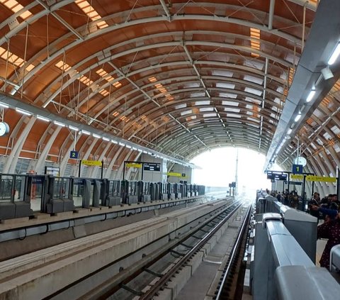 Uji Coba Tinggal Menghitung Hari, Pembangunan LRT Jabodebek Belum Rampung 100 Persen