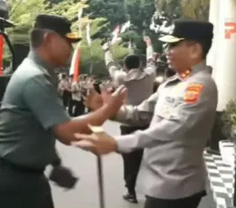 Jenderal Polri Kaget Ranpur Anoa TNI Mendadak Geruduk Markasnya, Ini yang Terjadi