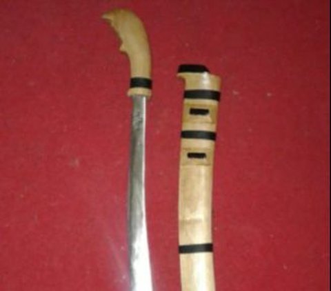 Brimob Terkena Busur saat Ricuh Penggusuran Rumah Ilegal, Anak Panah Menancap di Bahu