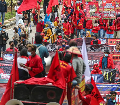 17.317 Peraturan Daerah Terdampak UU Cipta Kerja