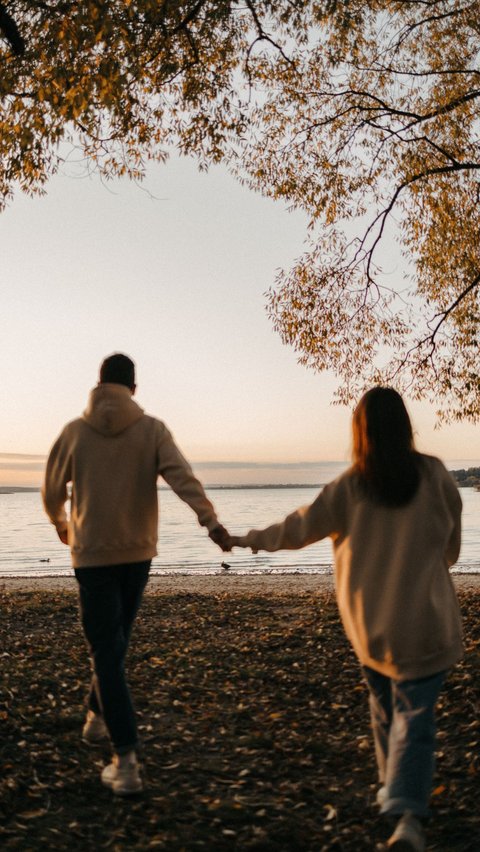 50 Ucapan Selamat Pagi buat Pacar yang Jauh, Romantis dan Bikin Semangat