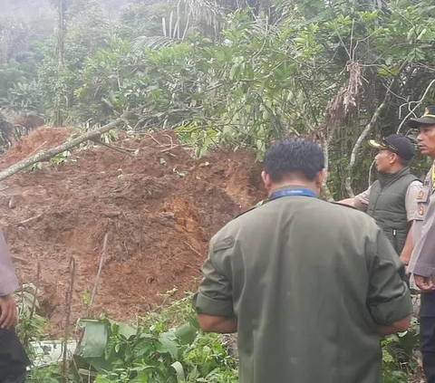 Tiga Warga Meninggal Dunia Akibat Longsor di Lumajang