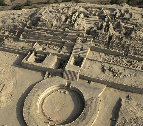 Bukan Giza atau Gunung Padang, Ini Piramida Tertua di Dunia, Usinya 4.700 Tahun