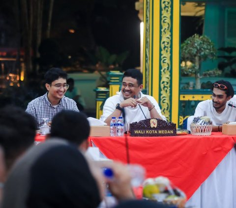 Puluhan Konten Kreator & Influencer Datangi Rumah Dinas Wali Kota Medan, Ada Apa?