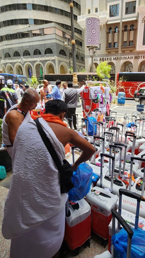 Jemaah Haji Pulang ke Tanah Air