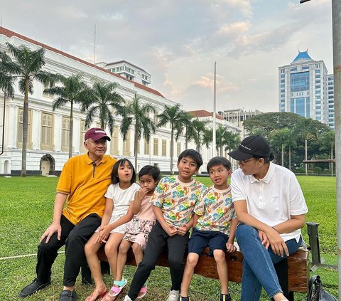 Potret Sri Mulyani Ajak 4 Cucu Keliling Gedung Kemenkeu, Ceritakan Sejarah Jakarta