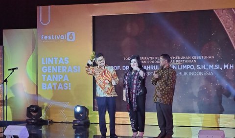 Untuk penghargaan pertama bertajuk Anugerah Perempuan Hebat Indonesia, terdapat 6 nominasi yang telah disiapkan.