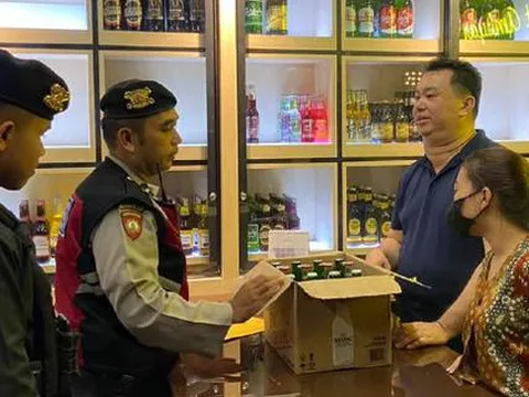 22.386 Botol Minuman Alkohol Ilegal Masuk Indonesia