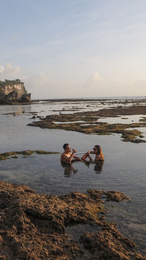 Pantai Suluban