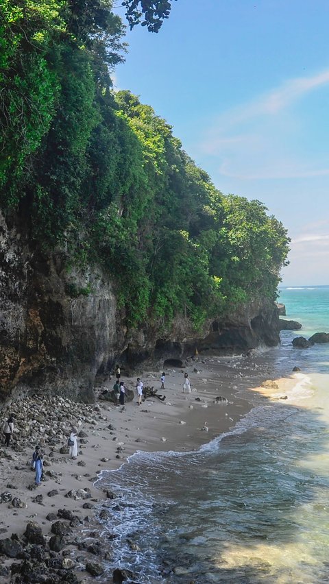 Pantai Tanah Barak