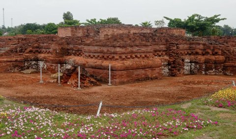 Candi Batujaya Menggunakan Material Berupa Batu Bata Yang Dicetak