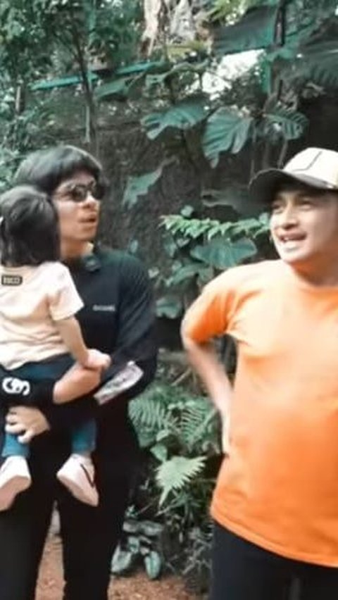 Potret Atta Halilintar dan Aurel Hermansyah Melongo saat Kunjungi Aviary Milik Irfan Hakim, Keren Abis!